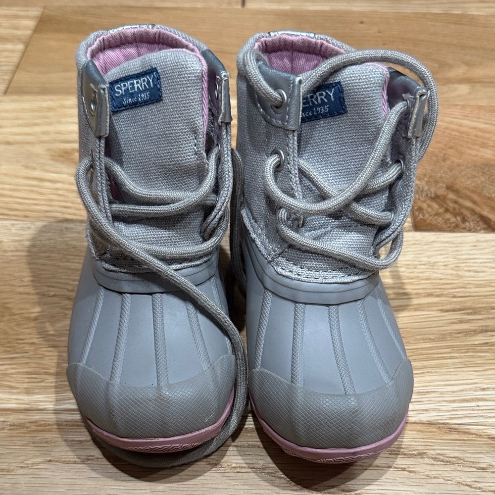 Sperry Kids Gray and Pink Rain Boots